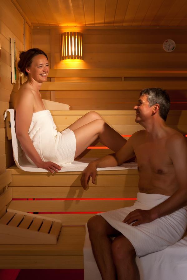 斯特瑞德布里克环形酒店 Ostseebad Kühlungsborn 外观 照片