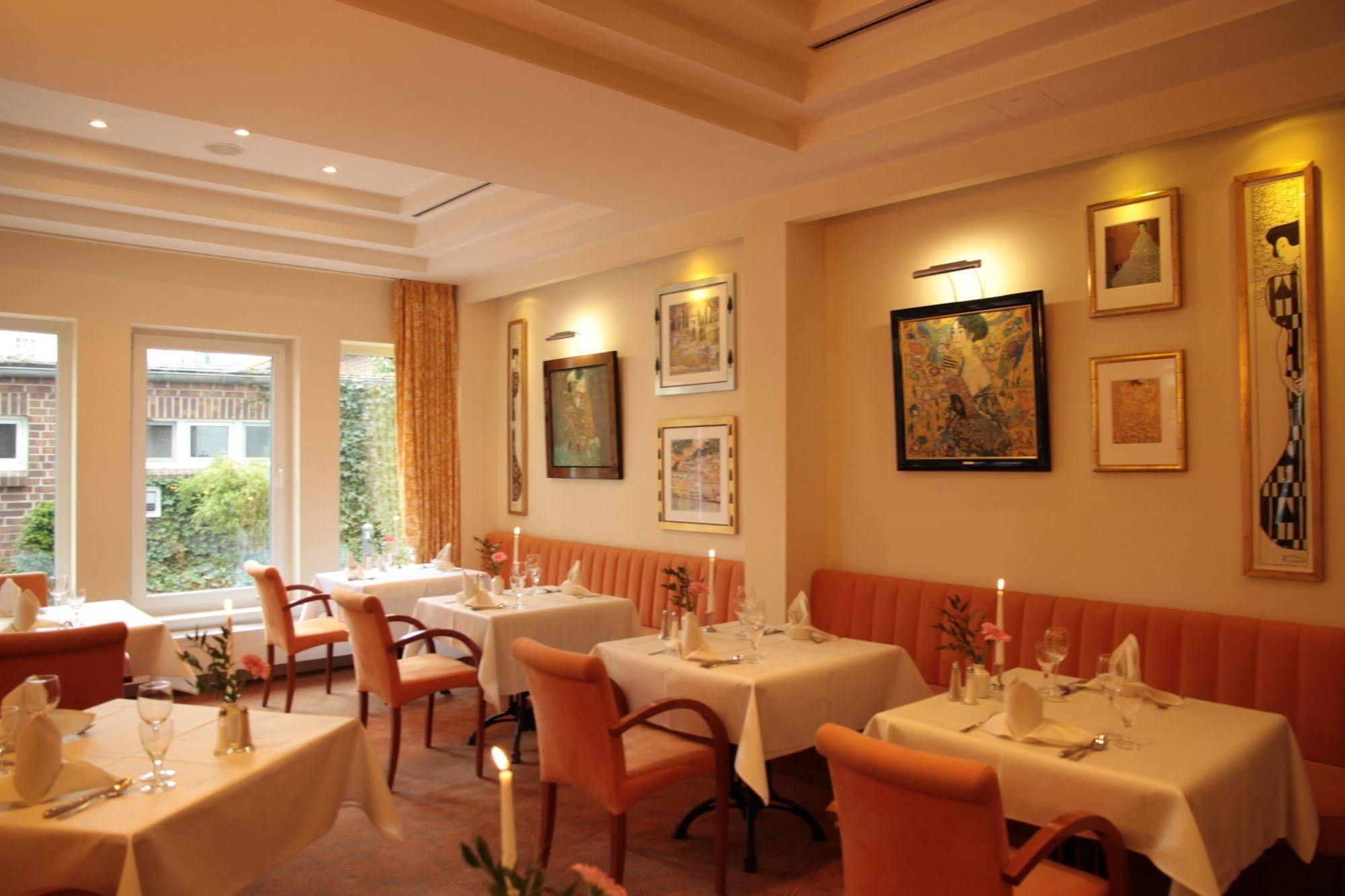 斯特瑞德布里克环形酒店 Ostseebad Kühlungsborn 外观 照片